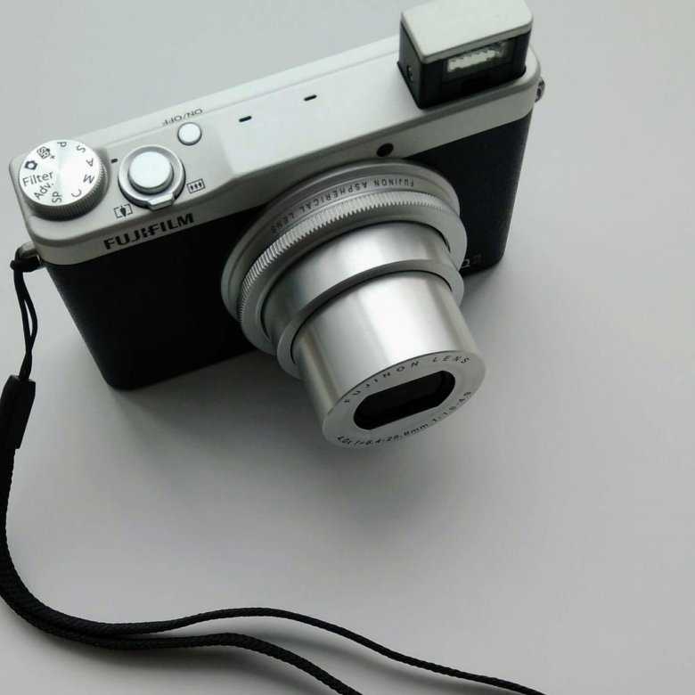 Fujifilm xq2 - компактная камера премиум-класса