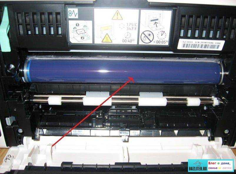Как почистить принтер brother. Чистка принтера. Для чистки лазера принтера. Чистка лазерного принтера.
