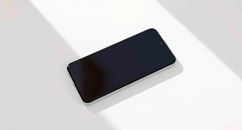 Новый бюджетный смартфон или старый флагман: что выбрать?