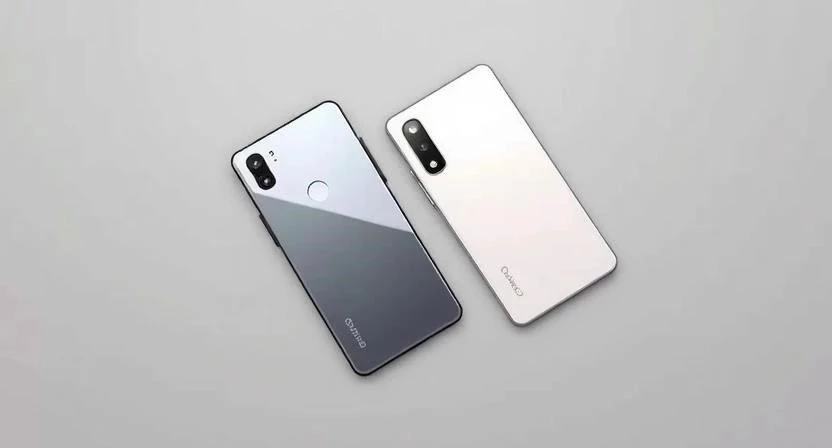 Новый бюджетный смартфон или старый флагман: что выбрать?